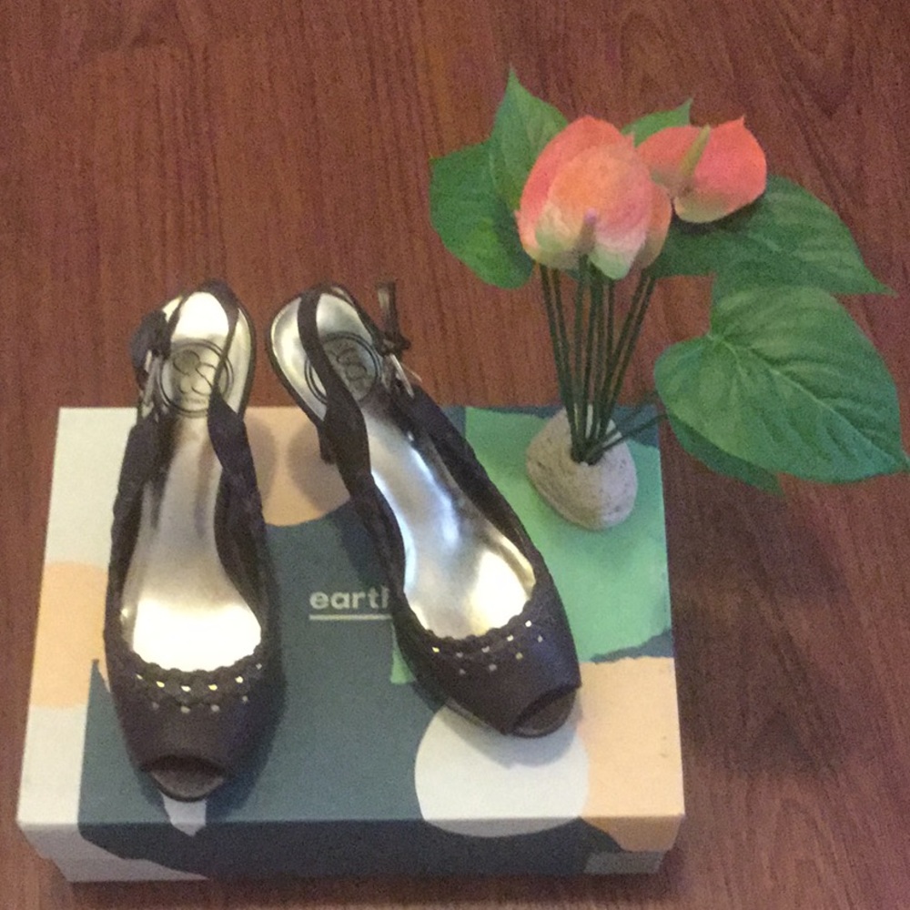 Jessica Simpson stilettos